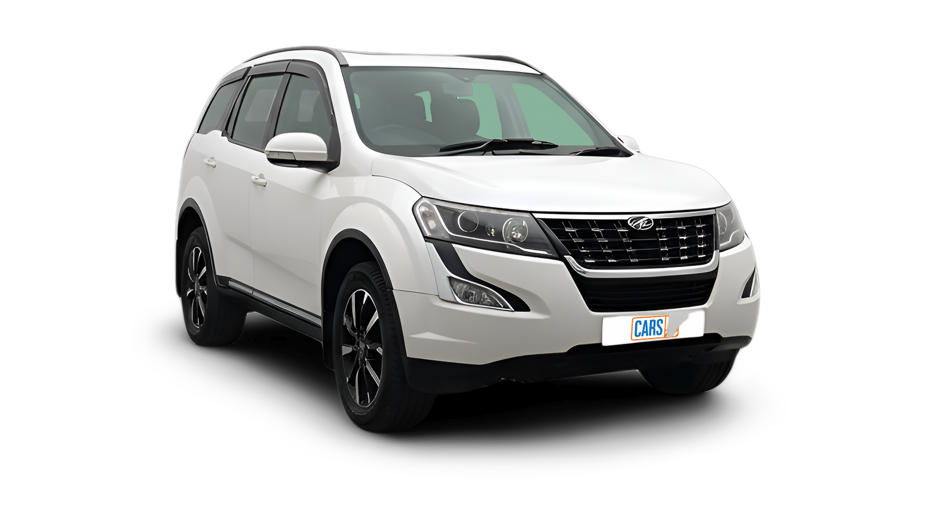 Mahindra XUV500-img